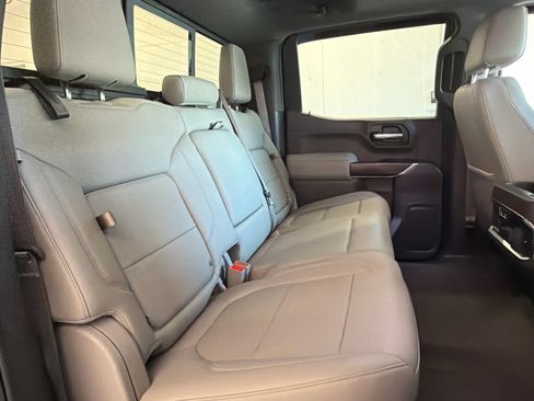 Used 2019 GMC Sierra 1500 SLT w/ SLT Premium Plus Package AWD/4WD image 34