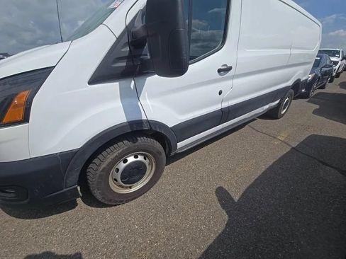 Used 2021 Ford Transit 250 Low Roof RWD image 4