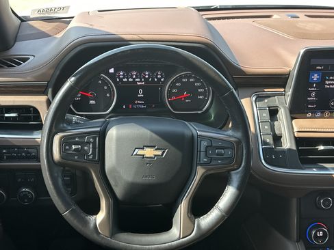 Used 2021 Chevrolet Tahoe High Country w/ Premium Package RWD image 26
