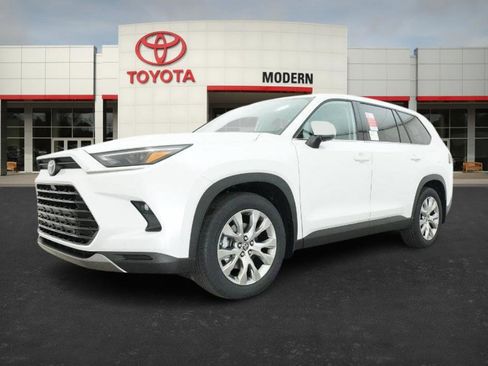 New 2026 Toyota Grand Highlander Limited image 6