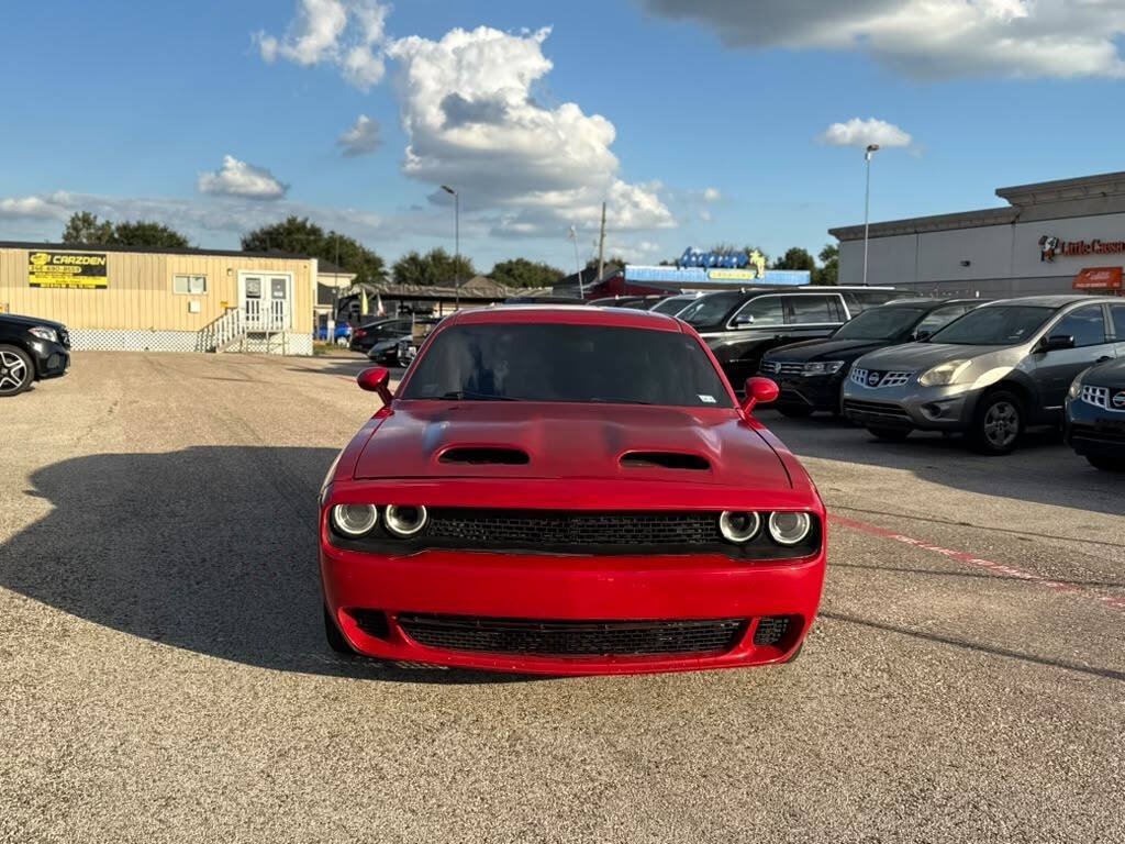 Used 2017 Dodge Challenger R/T Scat Pack w/ Leather Interior Group RWD image 5