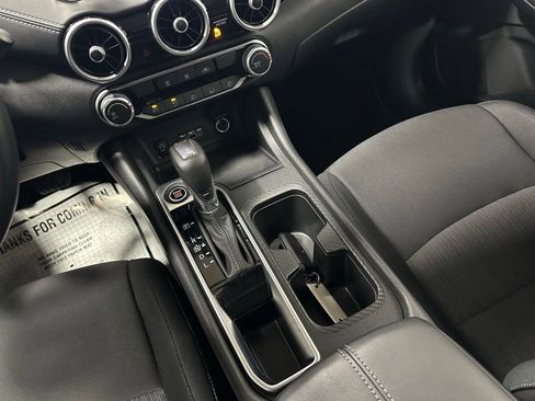 Used 2025 Nissan Sentra SV image 36