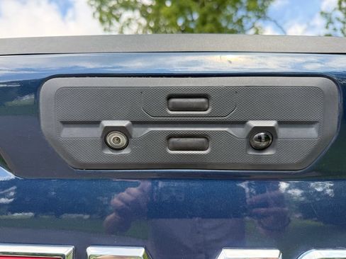 Used 2019 GMC Sierra 1500 SLT RWD image 36
