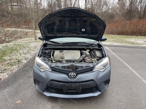 Used 2016 Toyota Corolla L image 3