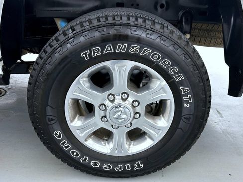 Used 2025 RAM 2500 Big Horn AWD/4WD image 23
