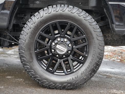 Certified 2021 Ford F350 Lariat image 21