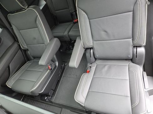 New 2026 GMC Yukon Elevation w/ Elevation Premium Package image 33