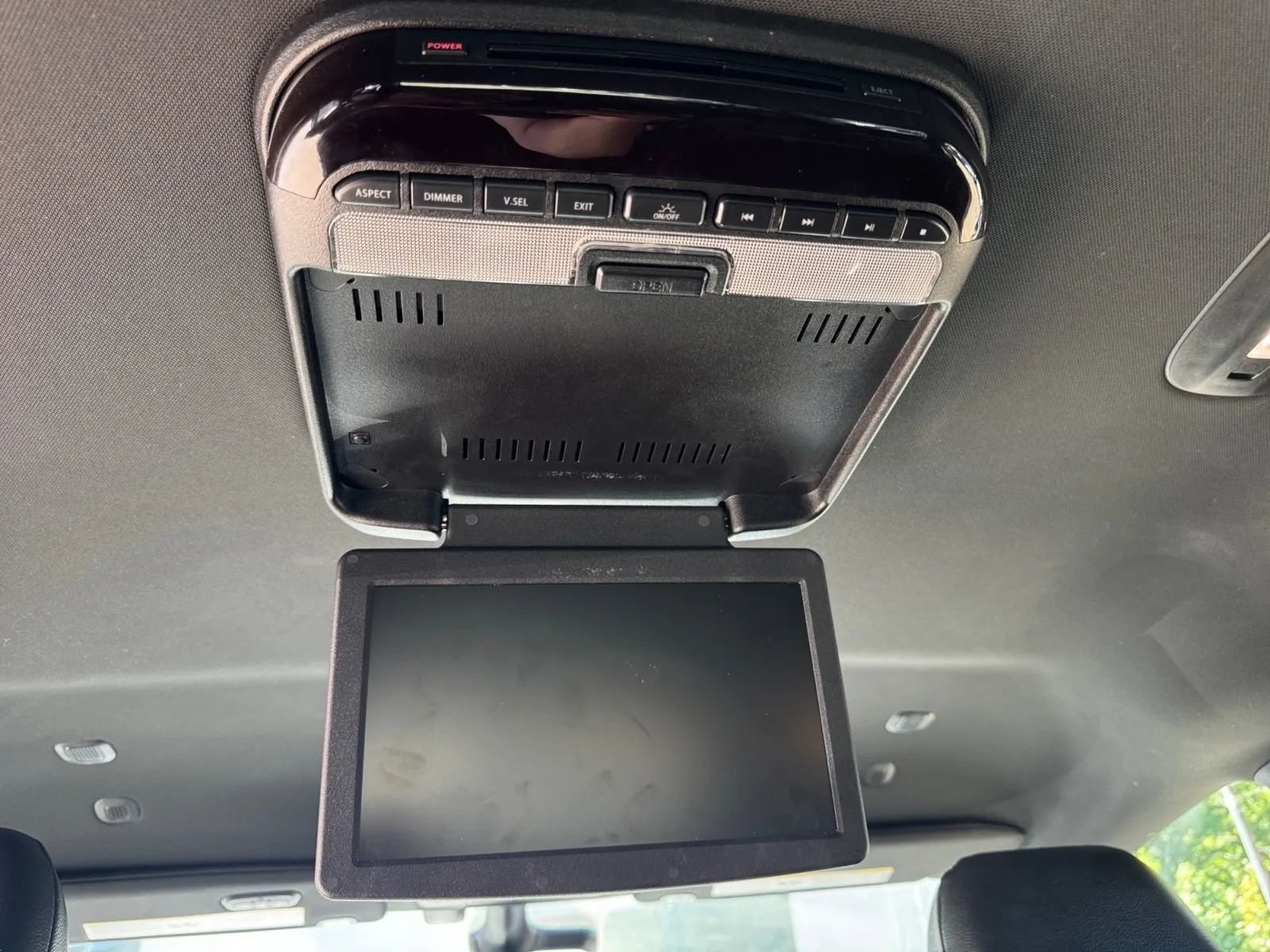 Used 2020 Chrysler Pacifica Touring-L w/ Advanced Safetytec Group FWD image 30