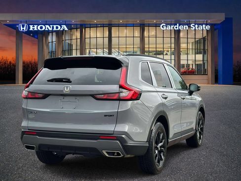 Certified 2025 Honda CR-V Sport image 3