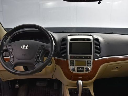 Used 2009 Hyundai Santa Fe Limited w/ Touring Pkg 15 W/Navigation AWD/4WD image 8