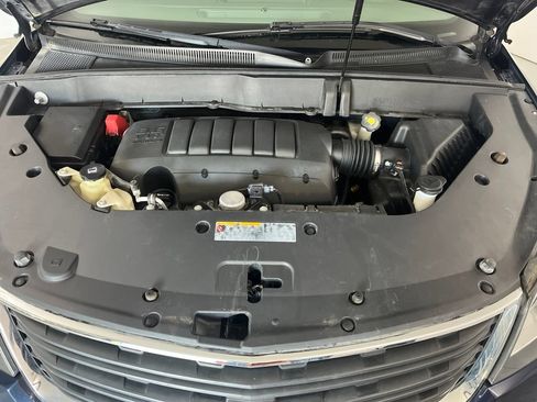Used 2015 Chevrolet Traverse LS FWD image 9