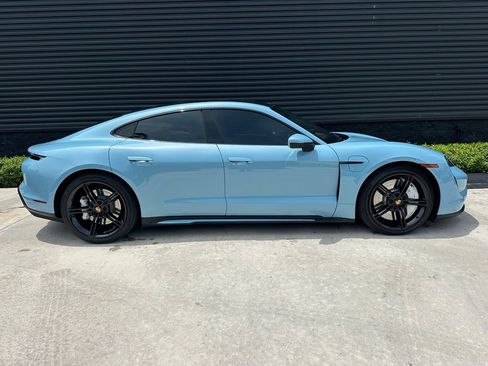 Used 2020 Porsche Taycan 4S AWD/4WD image 11