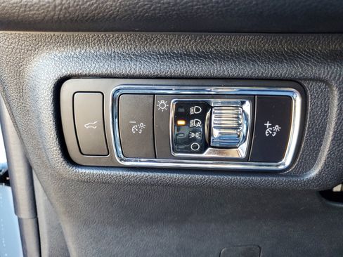 New 2026 Lincoln Corsair Premiere image 14