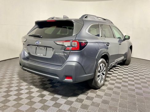 Used 2023 Subaru Outback Premium AWD/4WD image 16