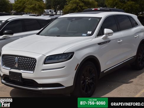 Used 2023 Lincoln Nautilus Reserve w/ Equipment Group 201A FWD image 1