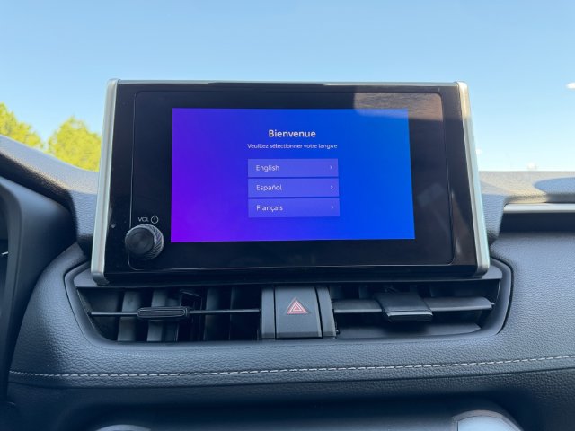 Certified 2025 Toyota RAV4 LE FWD image 21