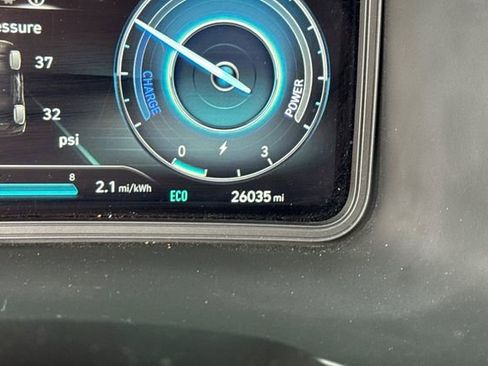 Used 2023 Hyundai Kona SE w/ Cargo Package FWD image 40