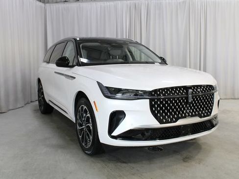 New 2026 Lincoln Nautilus Reserve AWD/4WD image 68