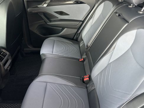 New 2026 Volkswagen Tiguan SE R-Line FWD image 10