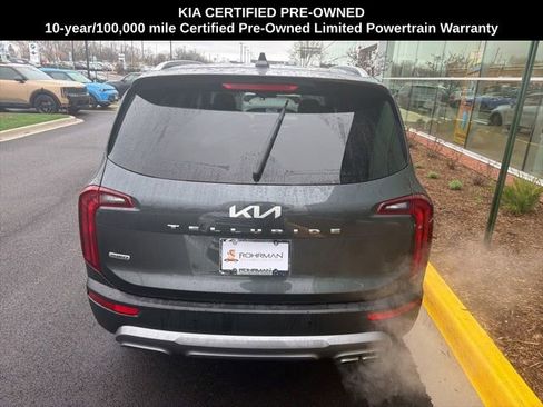 Certified 2022 Kia Telluride S image 13