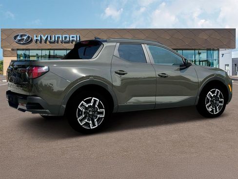 New 2025 Hyundai Santa Cruz Limited image 9