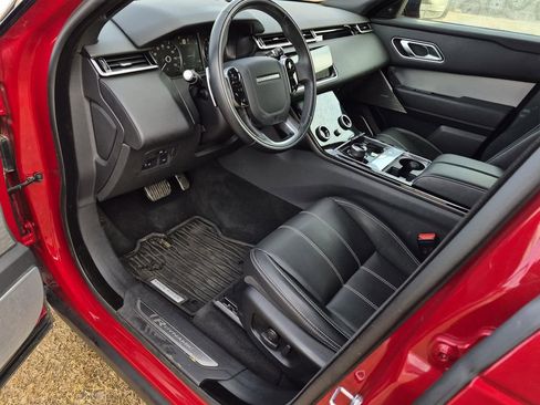 Used 2020 Land Rover Range Rover Velar R-Dynamic S image 13