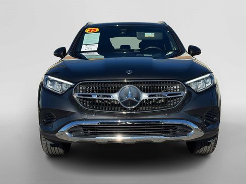 Certified 2025 Mercedes-Benz GLC 300 image 8