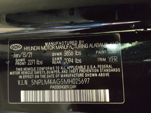Used 2021 Hyundai Elantra SEL FWD image 33