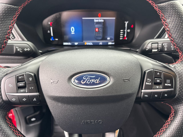 Certified 2024 Ford Escape ST-Line w/ Tech Pack #1 AWD/4WD image 16