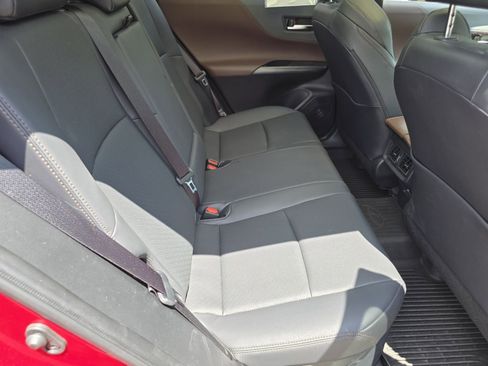 Used 2023 Toyota Venza Limited AWD/4WD image 21
