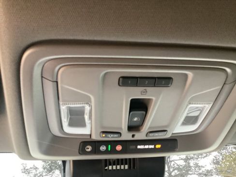 New 2026 GMC Sierra 2500 SLT w/ SLT Premium Package image 29