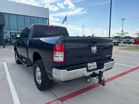 Used 2020 RAM 2500 Tradesman w/ Chrome Appearance Group AWD/4WD image 2