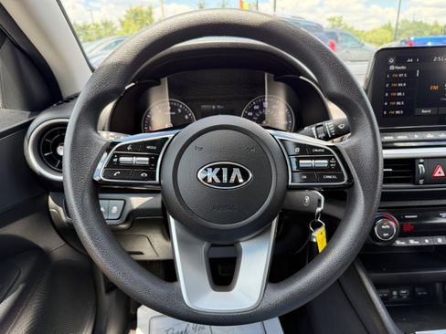 Used 2019 Kia Forte LXS image 20
