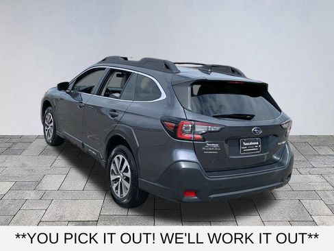 Used 2025 Subaru Outback Premium AWD/4WD image 5