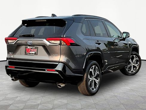 Used 2023 Toyota RAV4 XSE w/ Weather Package AWD/4WD image 6