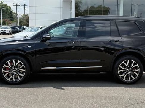 Certified 2023 Cadillac XT6 Sport AWD/4WD image 10