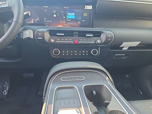 New 2026 Hyundai Palisade Limited FWD image 37