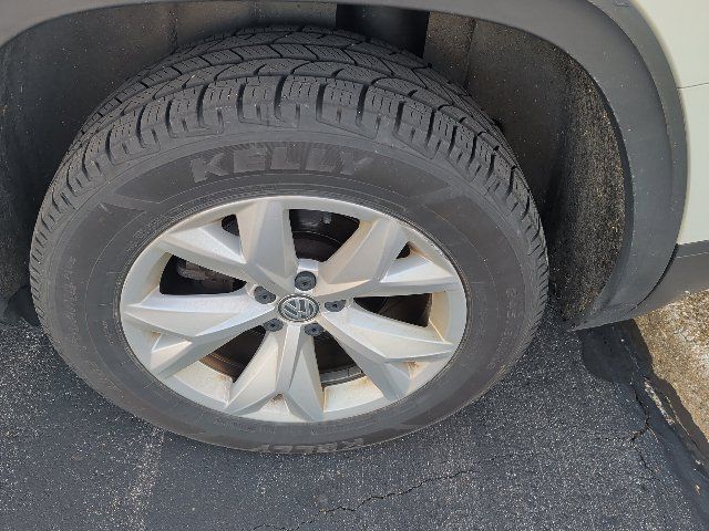 Used 2019 Volkswagen Atlas S AWD/4WD image 6