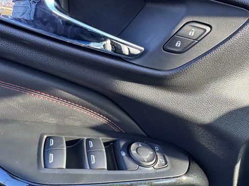 New 2026 Chevrolet Trax RS w/ Sunroof Package image 10