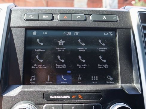 Used 2018 Ford F150 Platinum w/ Equipment Group 701A Luxury image 31