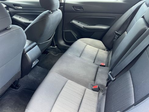Certified 2024 Nissan Altima 2.5 SV w/ SV Premium Package AWD/4WD image 14