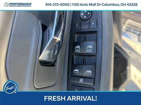 Used 2015 RAM 1500 Classic SLT image 13