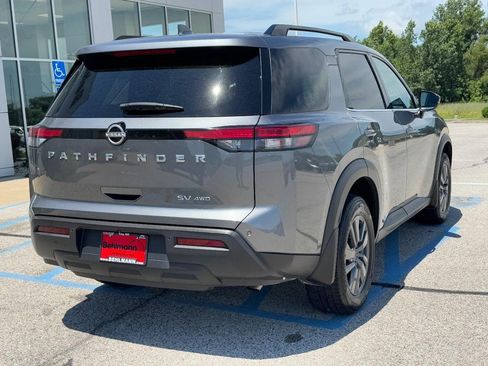 Used 2023 Nissan Pathfinder SV AWD/4WD image 4