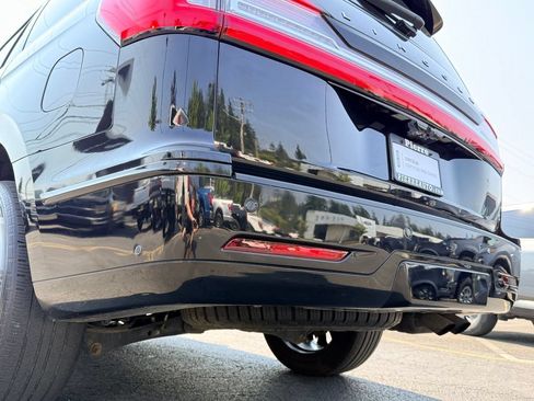 Certified 2021 Lincoln Navigator Reserve AWD/4WD image 37