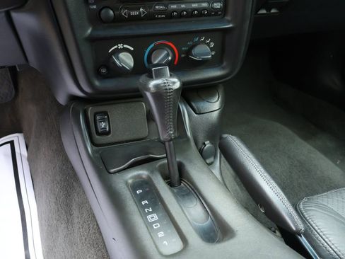Used 2002 Chevrolet Camaro Z28 w/ Sport Appearance Pkg RWD image 23