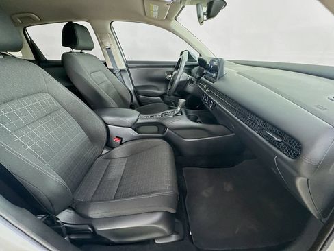 Used 2024 Honda HR-V LX image 31