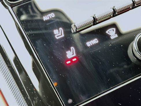 New 2026 Porsche Panamera image 23