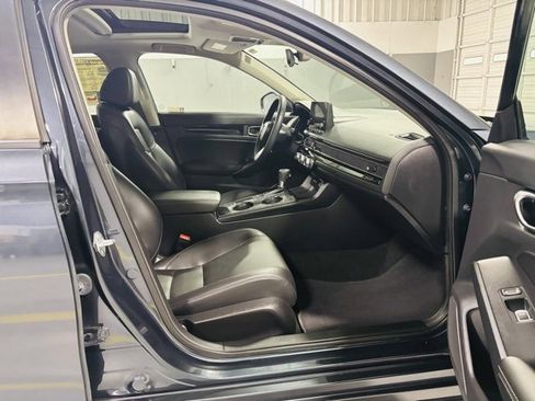 Used 2023 Honda Civic EX-L image 34