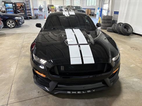 Used 2017 Ford Mustang Shelby GT350 image 9