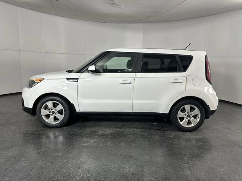 Used 2018 Kia Soul image 13